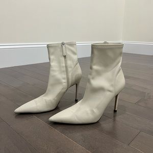 Zara white pointed boots